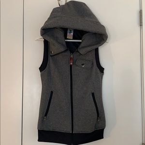 Hooded Burton Vest